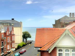 Apartment Victoria with parking